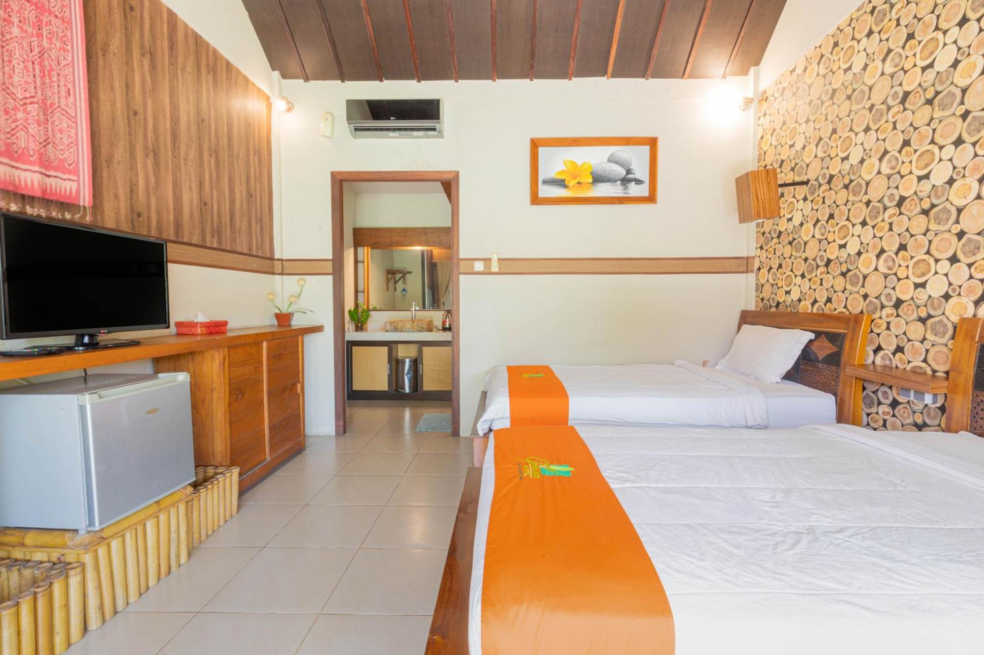 Green Asri Hotel Senggigi Exterior photo